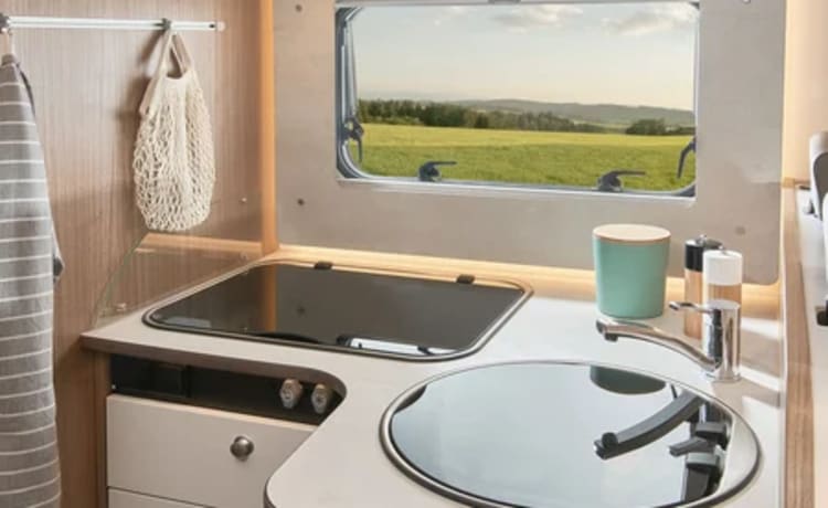  Carado camper, bj 2020 voor 4 personen