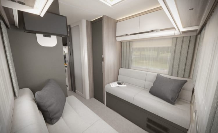 GSS – Swift Voyager 475 2024 6 berth