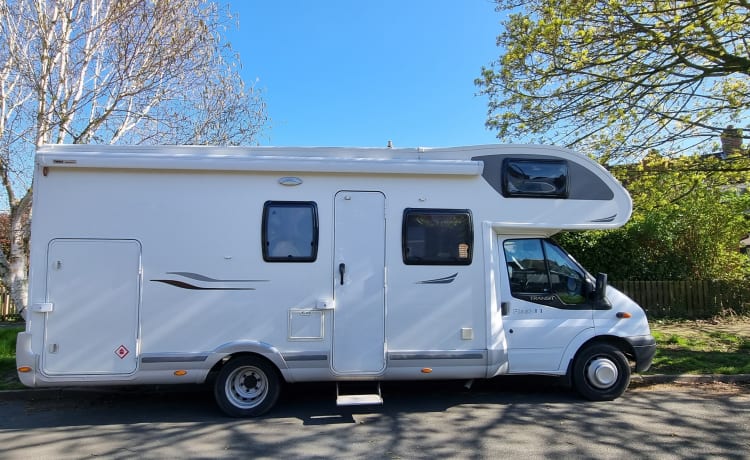 6 berth Chausson alcove from 2011