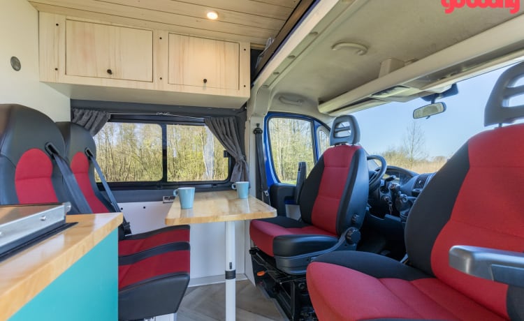 De Post Camper – Komfortabler Buscamper