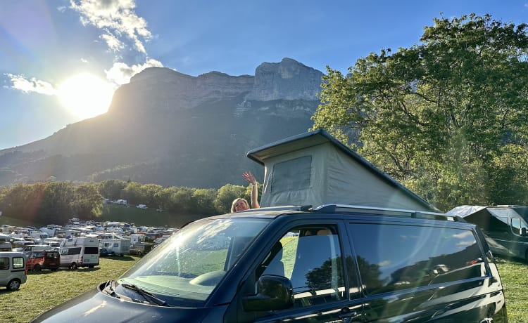 Van VW T5 mit Pop-up