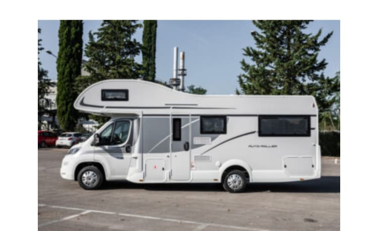 Roller Team 2 – Camping-car familial de luxe 👪