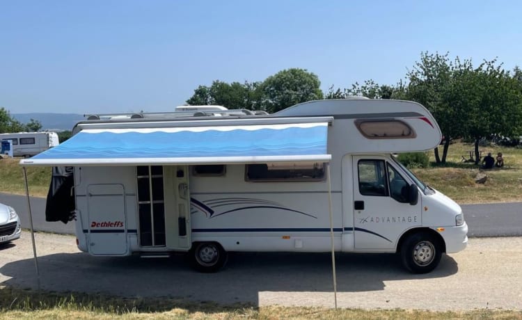 Wildfire – Heerlijke (gezins)camper, ga op avontuur! Max. 4p