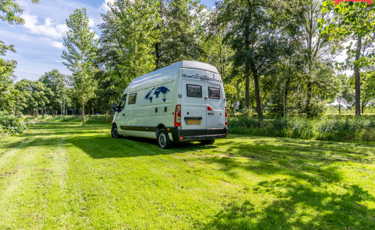 ORBIS – 2p Renault bus uit 2018 Reiskoffer gebouwd voor gemak. 