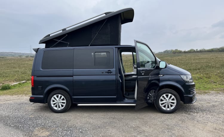 HJG - KAI – 4 berth Volkswagen campervan from 2018
