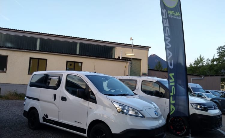 Ecamper – E-camper Nissan ENV200 Elektrische compacte buscamper voor 2 personen