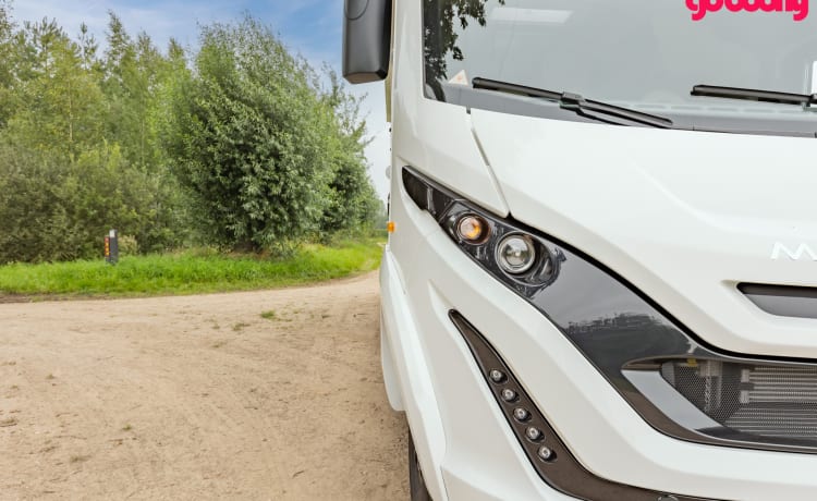 Luxe Integraal 4 p McLouis camper uit 2023