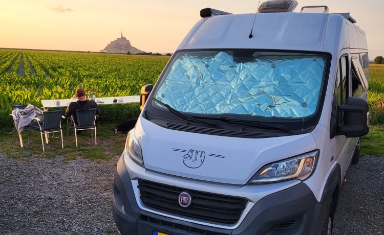 Pura Vida Van – Camping-car pour 3 personnes construit en 2023