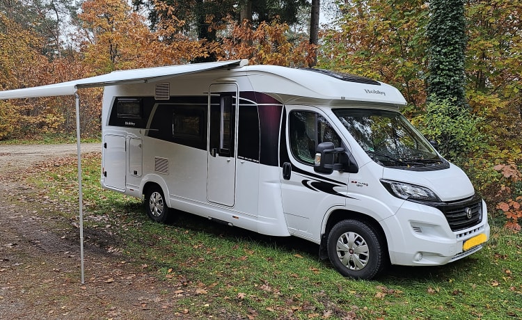 Twee airco's -klaar voor vertrek- vanaf 24-8 aanbieding – Luxurious and fine Hobby (2018) for two people