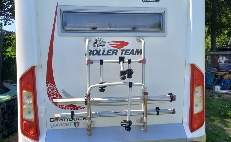 MOBY  – 4p Roller Team integrated uit 2010