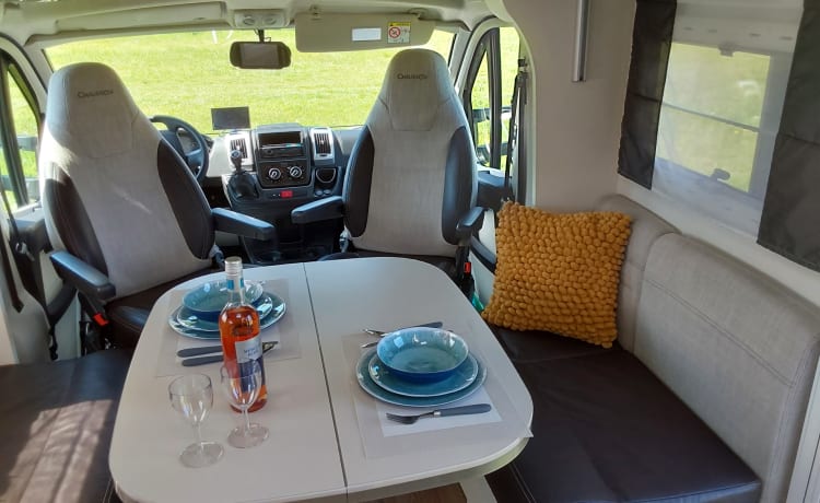 4p Chausson semi-integrated uit 2019