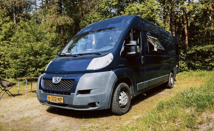 Soča – de gezellige zelfbouw camperbus - offgrid met luxe!