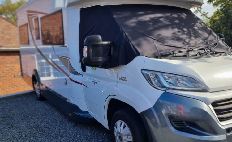 6 berth Fiat semi-integrated from 2016