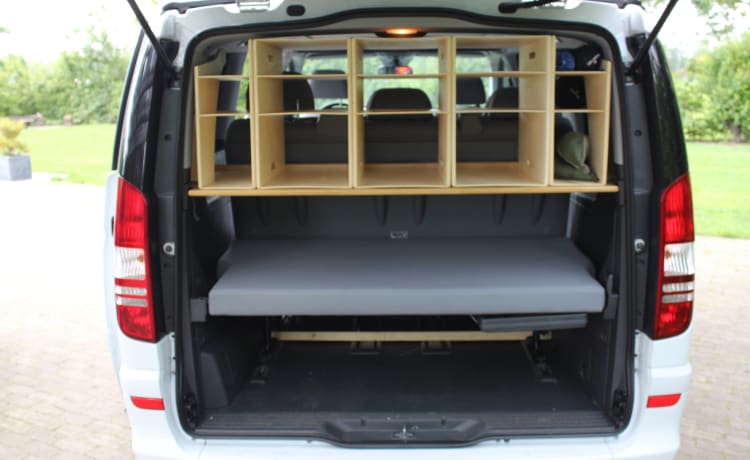 Camper Cruiser – Viano Fun Westfalia - Comfortabel en compact cruisen met 'n ruim verblijf.