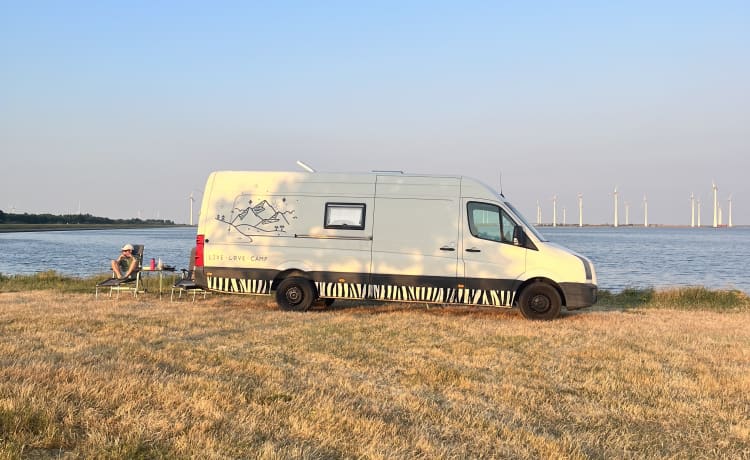 Camper Pioneer – Ga op avontuur met onze buscamper Camper Pioneer