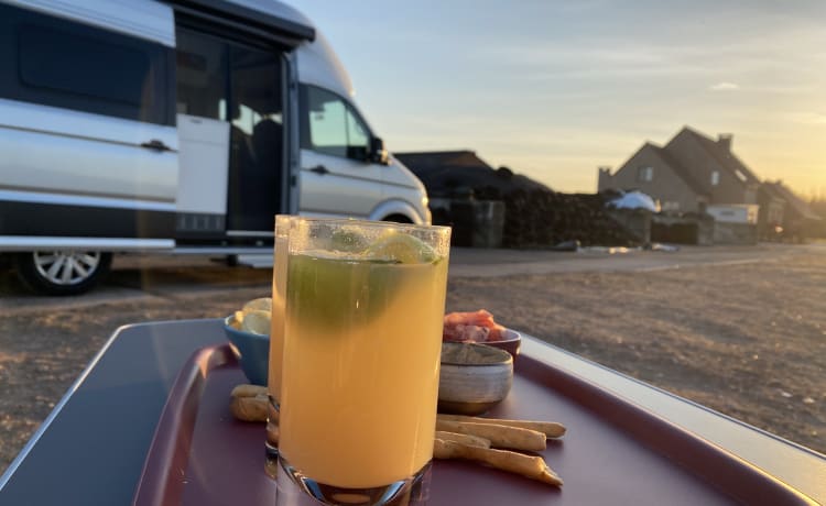 Daniël – Glamping with the Grand California!