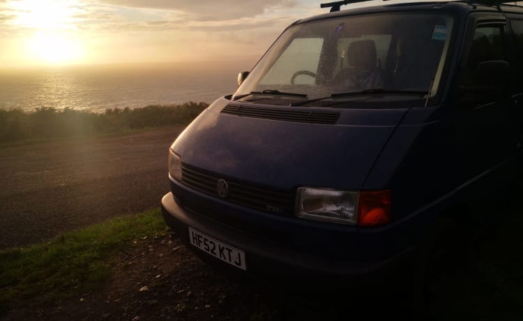 Katie-J – "Katie-J" - VW T4 Campervan