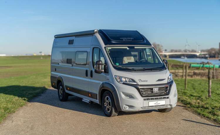 Off the Grid - 1 – Super nouveau camping-car de bus 6.36 avec transmission automatique et panneau solaire, "de la grille n ° 1"