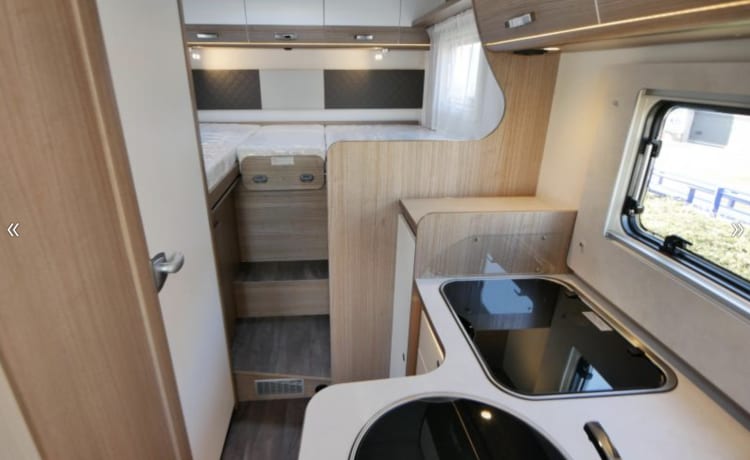 Evert – Carado I338 (Gruppo Capron Hymer)