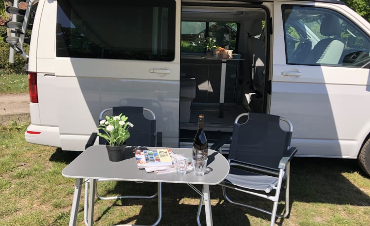 Volkswagen T6 California Ocean Camperbus uit 2018