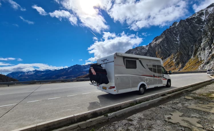 4 person camper Fiat Ducato Sunlight T69