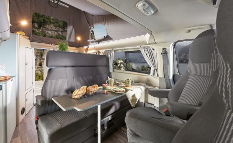 Mighty Five – Noleggia un camper Ford Nugget tramite Goboony (185 HP, anno 2020, Westfalia)