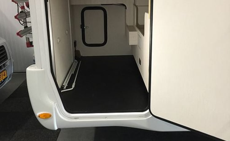 Beautiful Chausson camper for rent, built in 2016