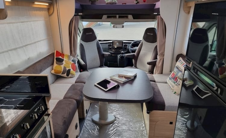 Wanda – Tout nouveau camping-car de luxe 2 couchettes