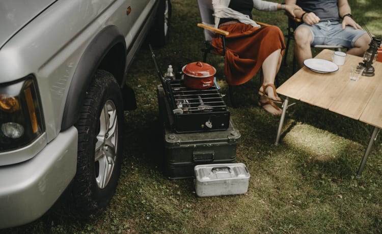 ARVID – Abenteuer & Freiheit mit einem Land Rover mit Dachzelt!