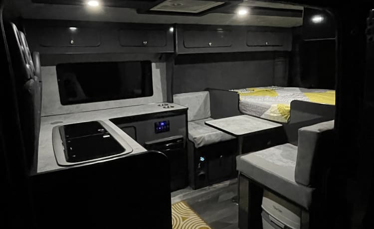 Stealth – 2 / 3 berth Citroën campervan from 2015