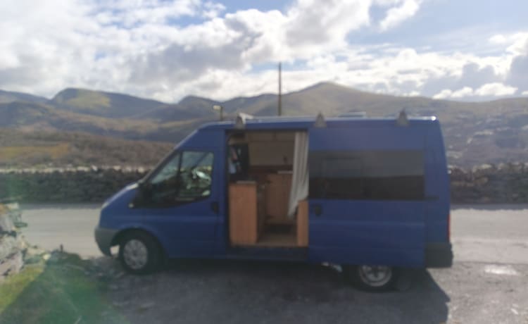 Lola – Lola campervan wales