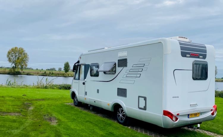 Prachtige 4p Hymer 654 