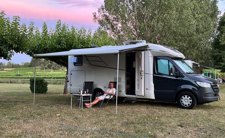 Luxe Mercedes-Benz Hymer automaat