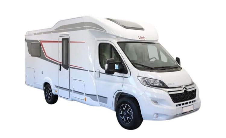 H630 – 3p LMC Tourer H630 semi-intégré à partir de 2024