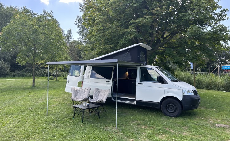 Extended Off road Volkswagen camper