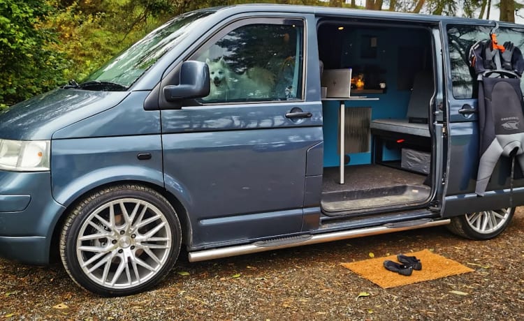 Kokoro Shinro – Élégant 2 couchettes, 5 places VW T5