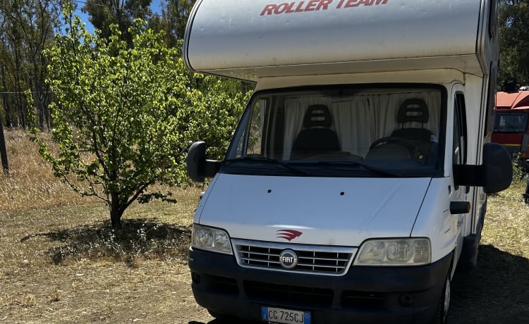 Ilary  – Fiat Ducato 2.0 jtd anno 2003 su cellula Roller Team 