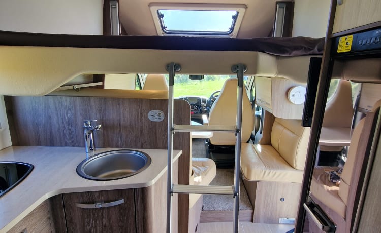 Betty – Premium German camper for all the family to enjoy! 