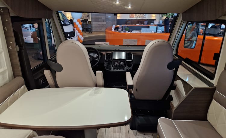 Spazioso 5pers. camper familiare del 2024