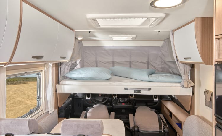 15/22 – Spazioso camper familiare con 6 posti letto!