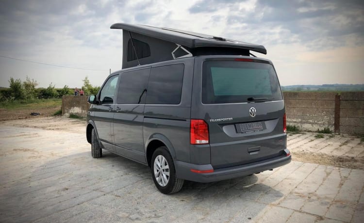 Little Grey – Conversion de luxe VW T6.1 DSG 150cv 2020