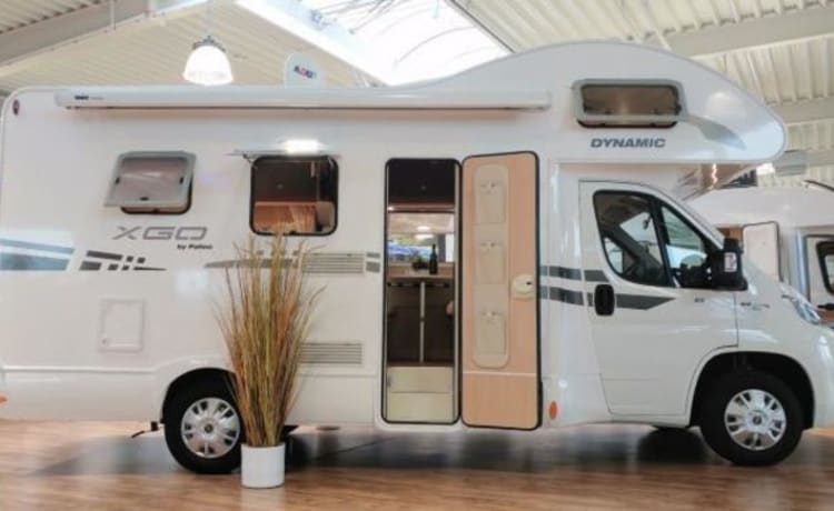 A-type – Compact young camper; very fully equipped