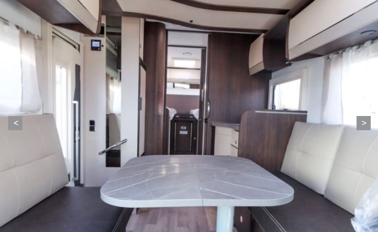 New spacious camper