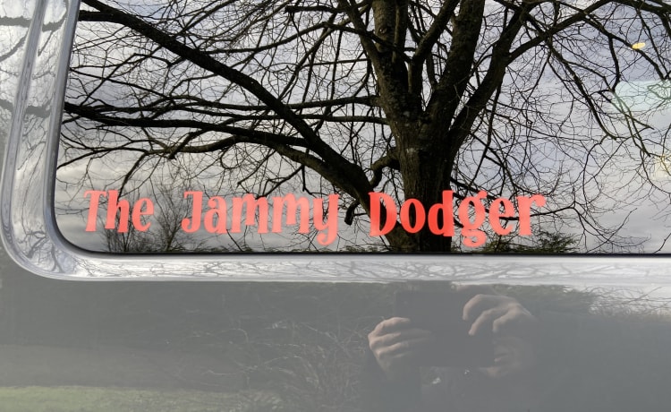 The jammy Dodger – 4 berth Volkswagen camperKing Monte  Carlo 2121