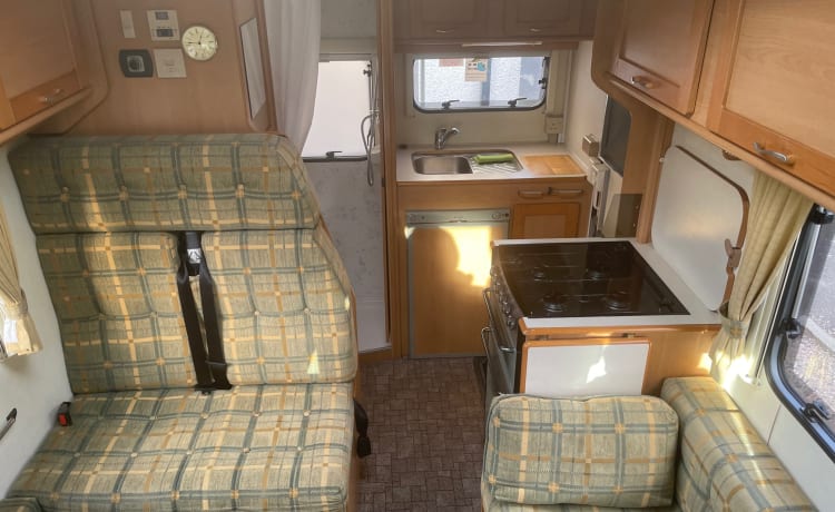 Big Booty Bertha – 4 Berth Family Motorhome