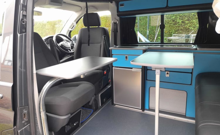 Transporter Off-Grid Adventure Van