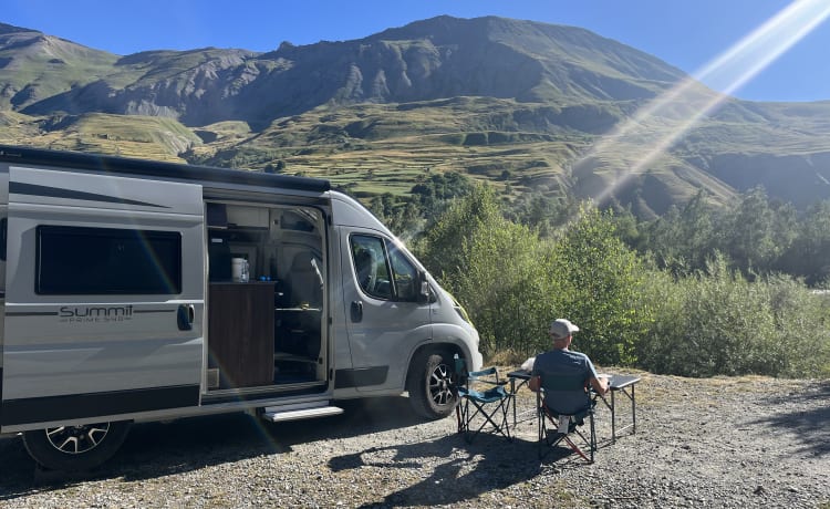 Ranger – Sommet possl de luxe récent, camping-car bus de l'année, avec toit ouvrant !