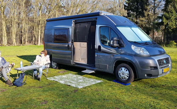 CAMPER SUPER BUS KNAUS BOXSTAR CON PORTABICI PER BICI ELETTRICHE