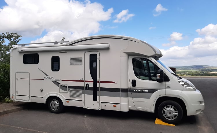 Adria Matrix 680 SL with length beds