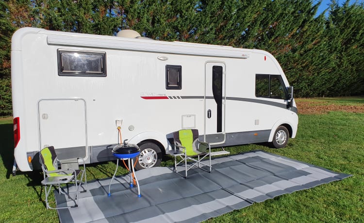 Sidney – Luxe high-end A-klasse camper